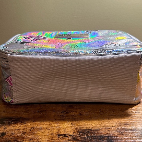 Justice Metallic Lunch Box - Picture 4 of 4